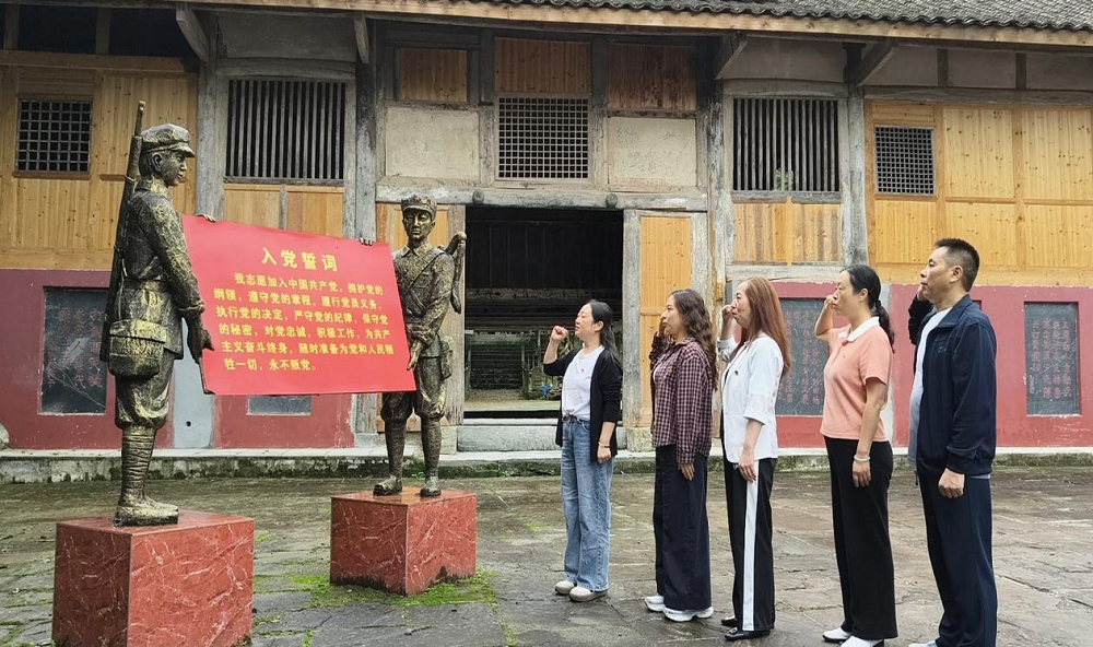 1759199624190024506.png 圖片2.png